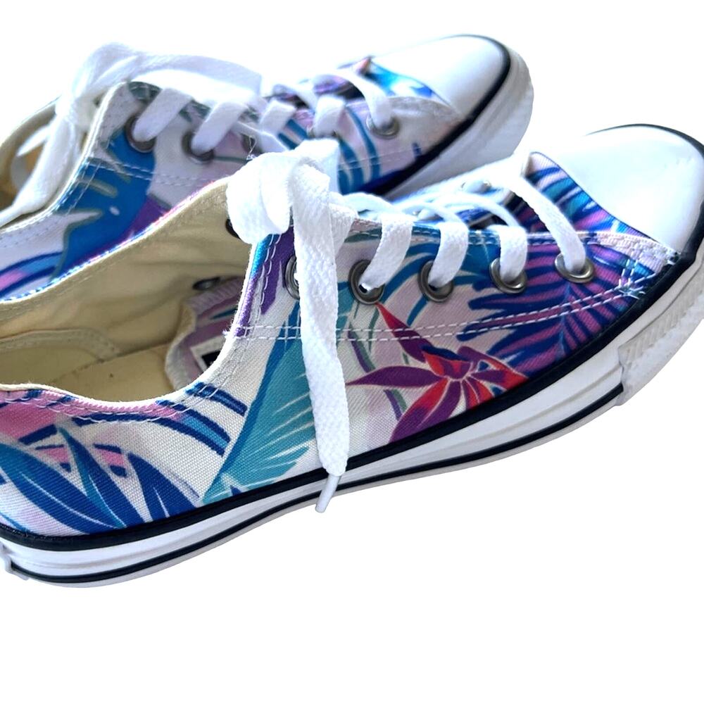 Converse Chuck Taylor All Star Tropical Floral Low Top Sneakers Women’s Size 6
